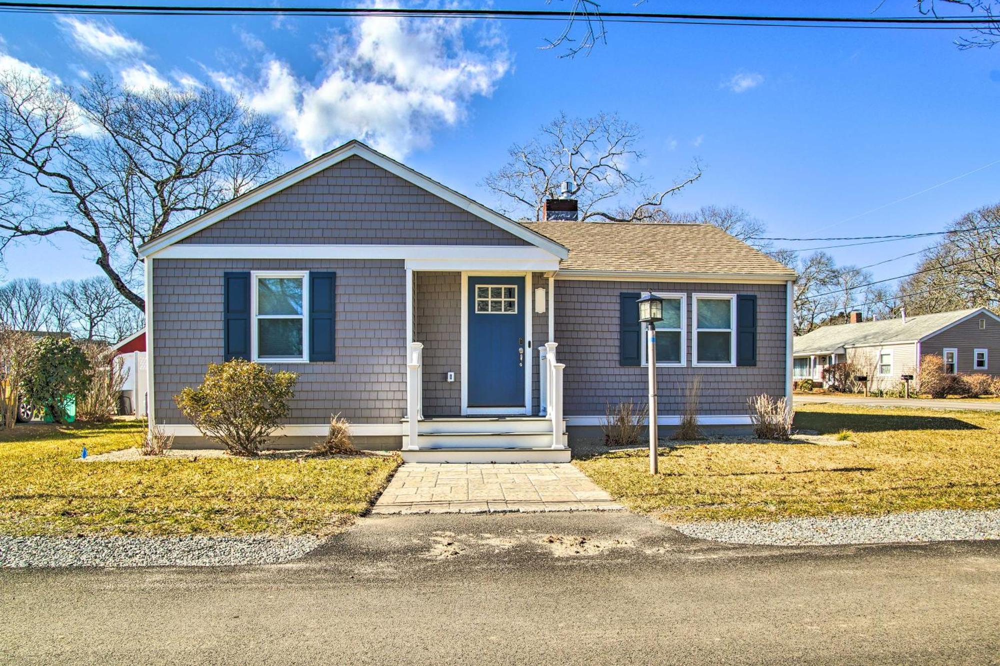 Updated Buzzards Bay Beach Cottage Walk To Shore! Bourne Eksteriør bilde