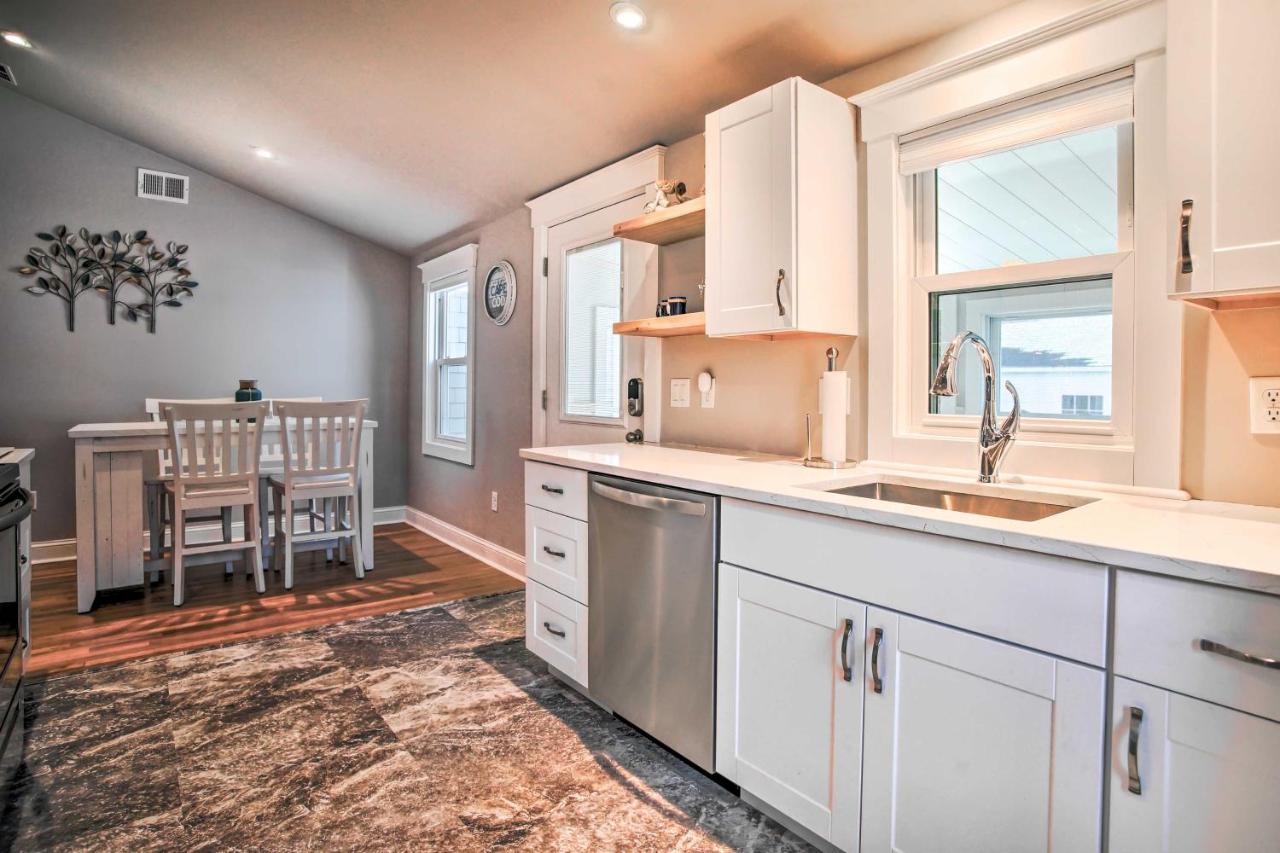 Updated Buzzards Bay Beach Cottage Walk To Shore! Bourne Eksteriør bilde