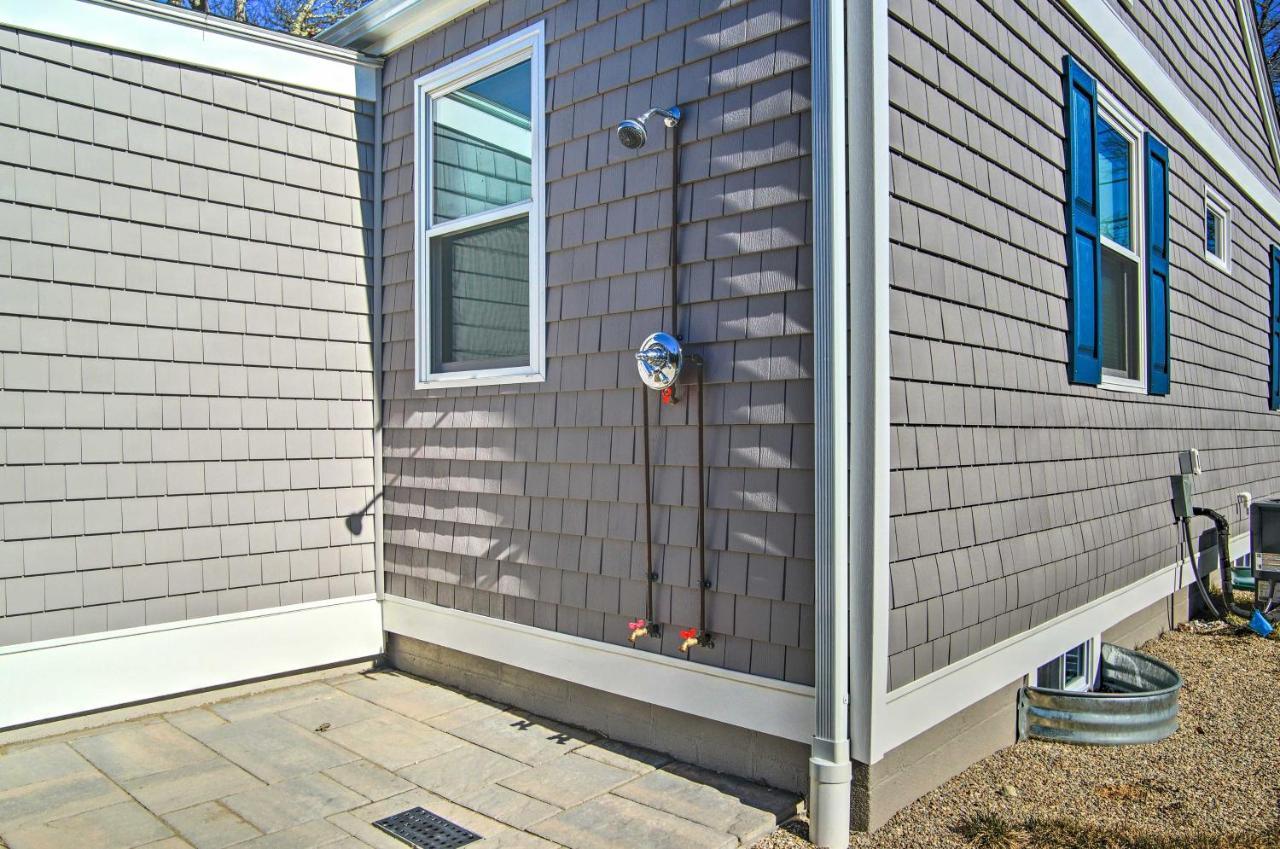 Updated Buzzards Bay Beach Cottage Walk To Shore! Bourne Eksteriør bilde