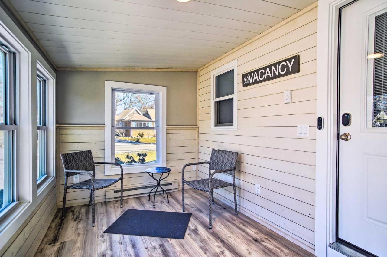 Updated Buzzards Bay Beach Cottage Walk To Shore! Bourne Eksteriør bilde